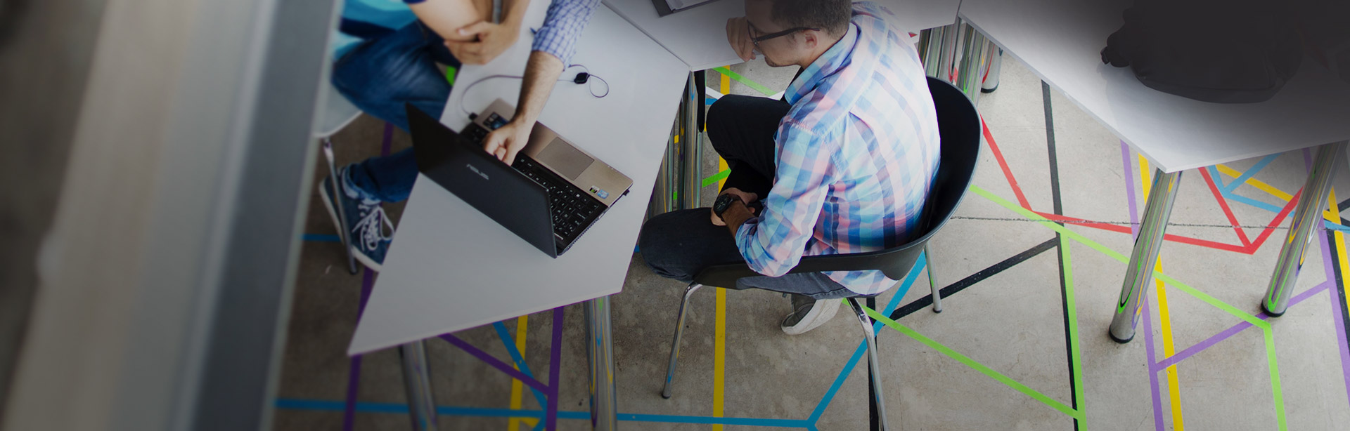 拼搏在线深谙：